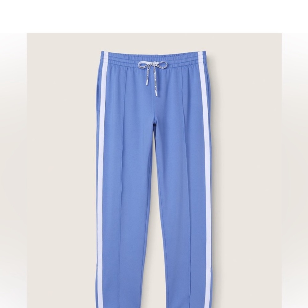 NWT Large Victoria's Secret PINK Blue NWT
Dawn Track Pants
